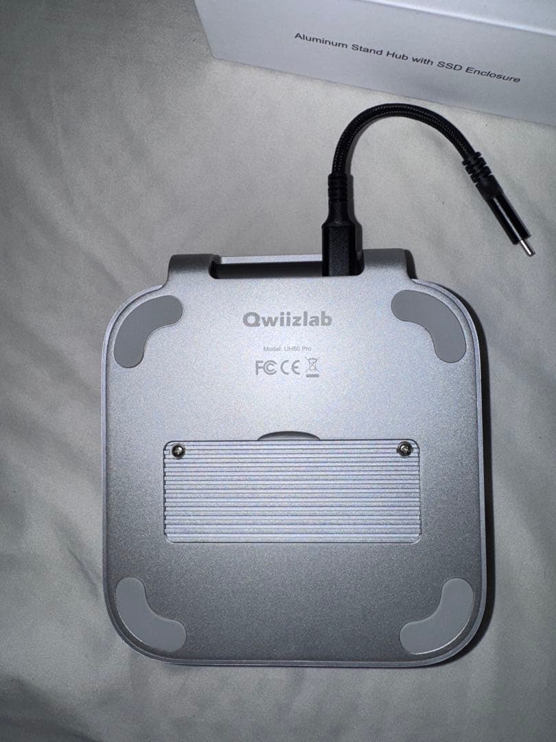 Apple Mac mini SSD拡張用ハブ付き