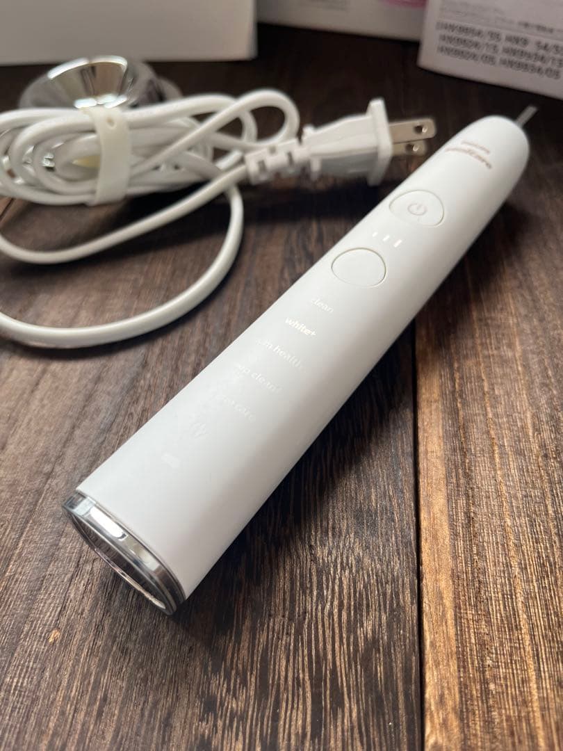 【美品】フィリップス ソニッケアー 電動歯ブラシ ダイヤモンドクリーン