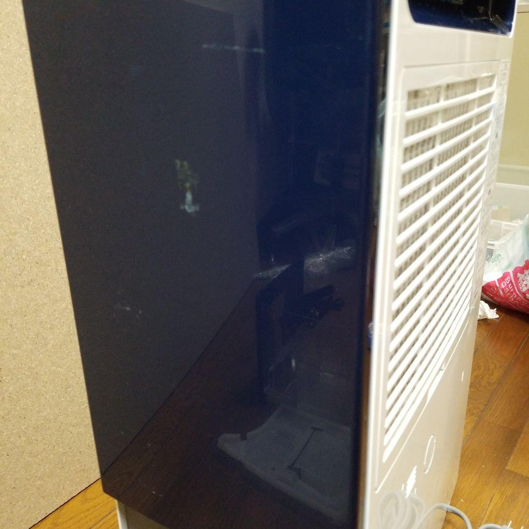 CORONA（コロナ）衣類乾燥除湿機　CD-H18A 　ホワイト 　2021年製