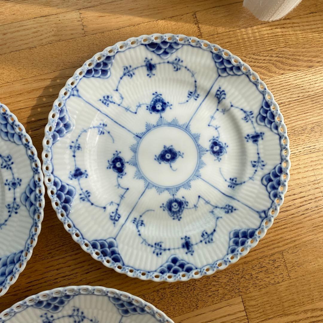 Saleロイヤルコペンハーゲンブルーフルーテッドフルレース17cm6枚