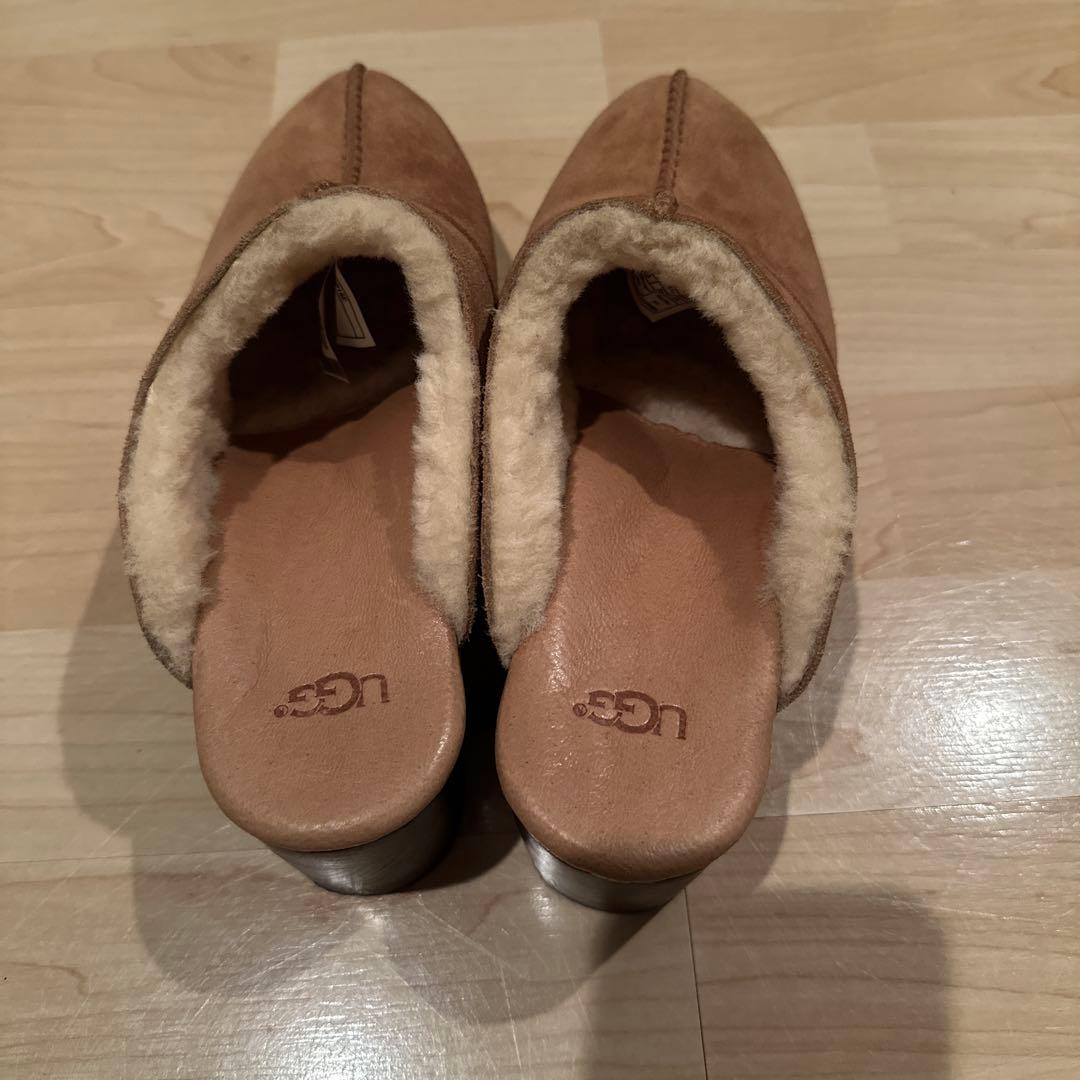 値下げ⭐︎UGG⭐︎アグ⭐︎ブラウンファー⭐︎クロッグサンダル　サボ/ヒール/24cm