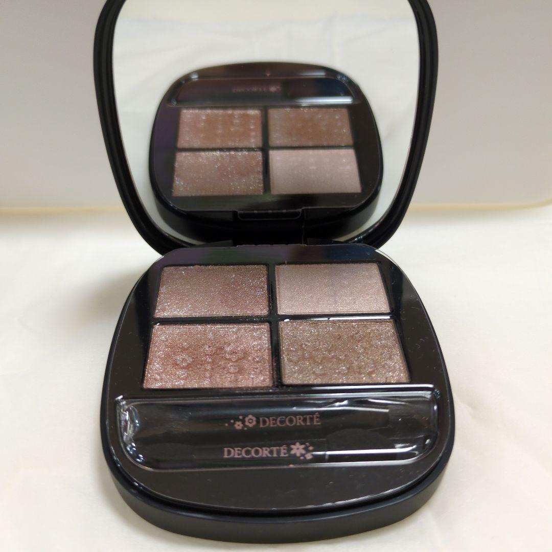 DECORTE クリスマスコフレ2025 アイシャドウパレット ブラウン系 4色