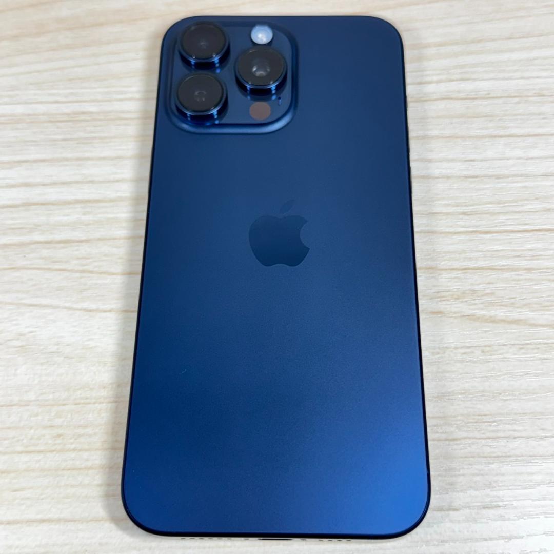 P138 超美品 iPhone15 Pro Max 1TB おまけ付き