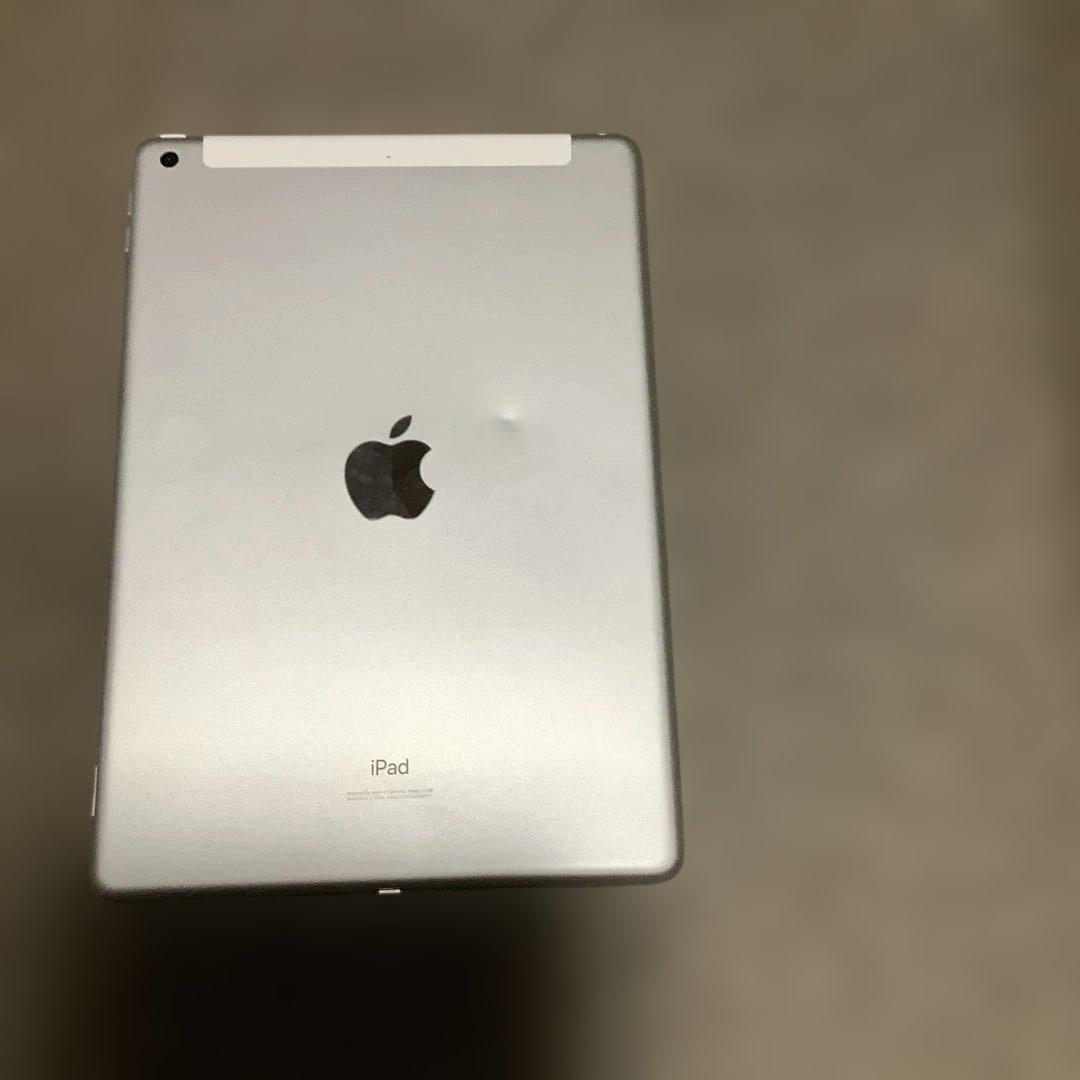iPad第7世代　10.2インチ128GB