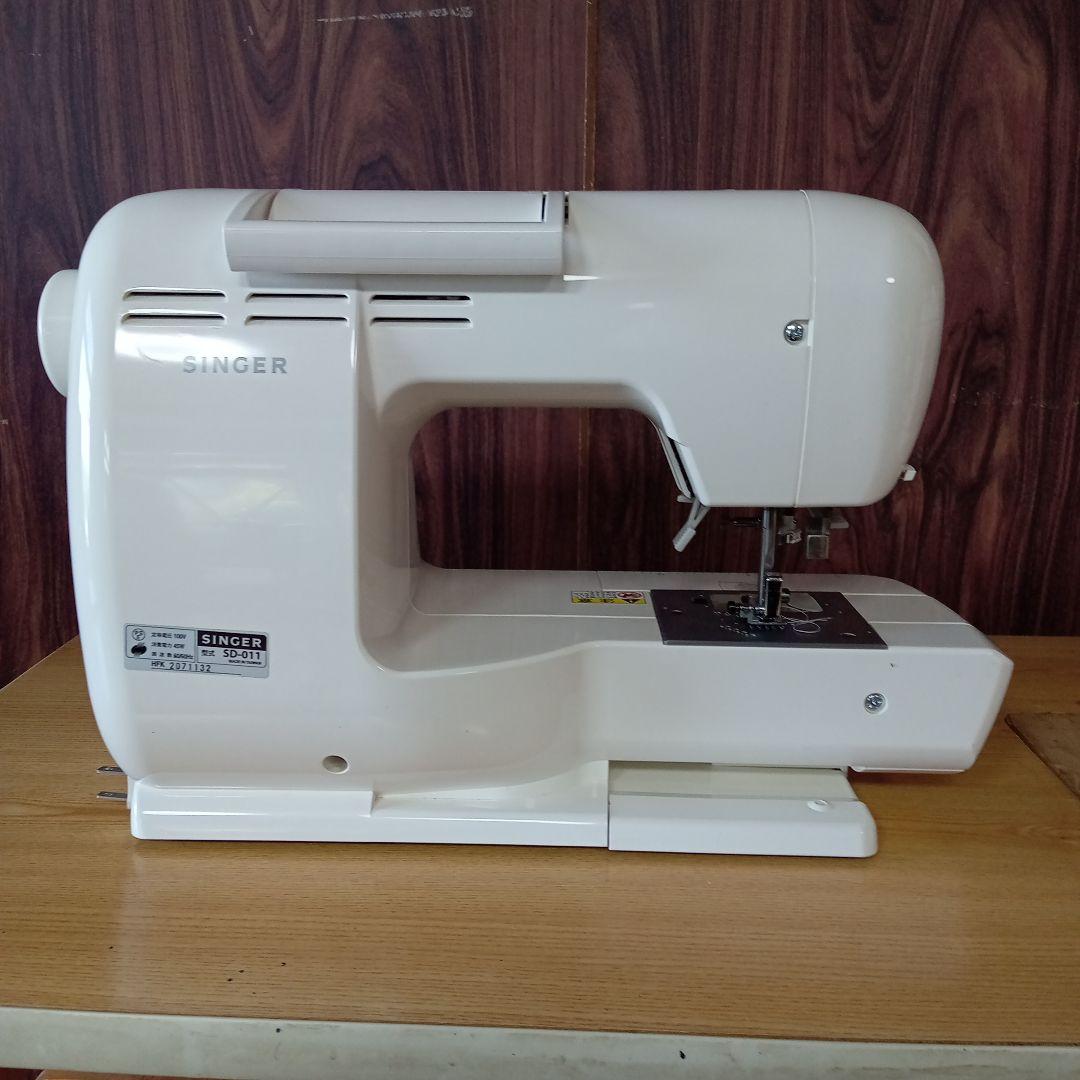 シンガーコンピュータミシン本体　ＳDー011分解整備済み　超美品