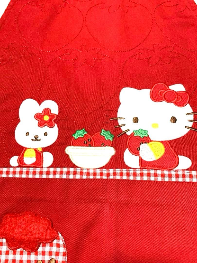 2006年製ハローキティ エプロン 赤刺繍 Sanrioサンリオ