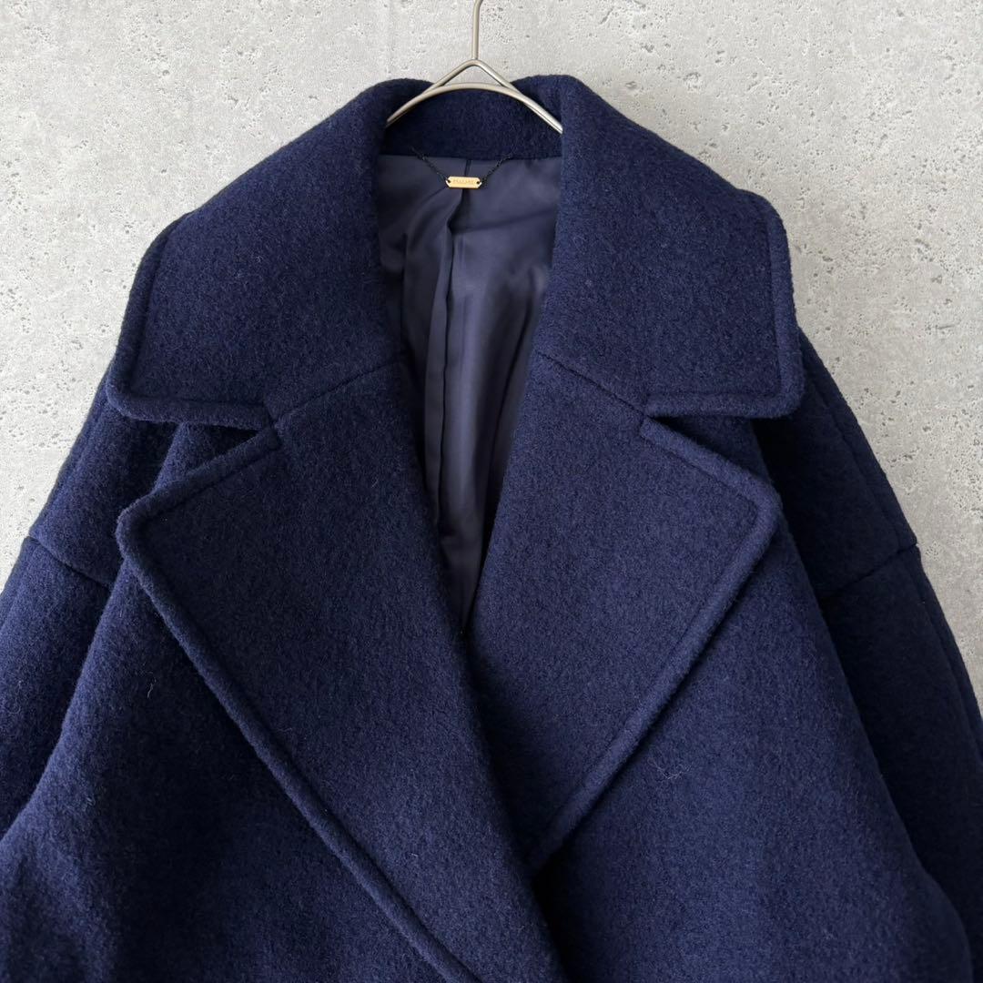 近年✨コラージュガリャルダガランテ　圧縮ウールコート　ネイビー
