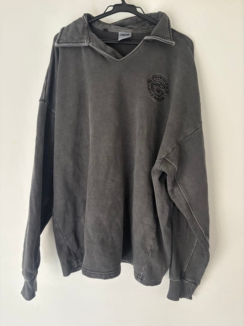  Premium Legacy Pullover グレー