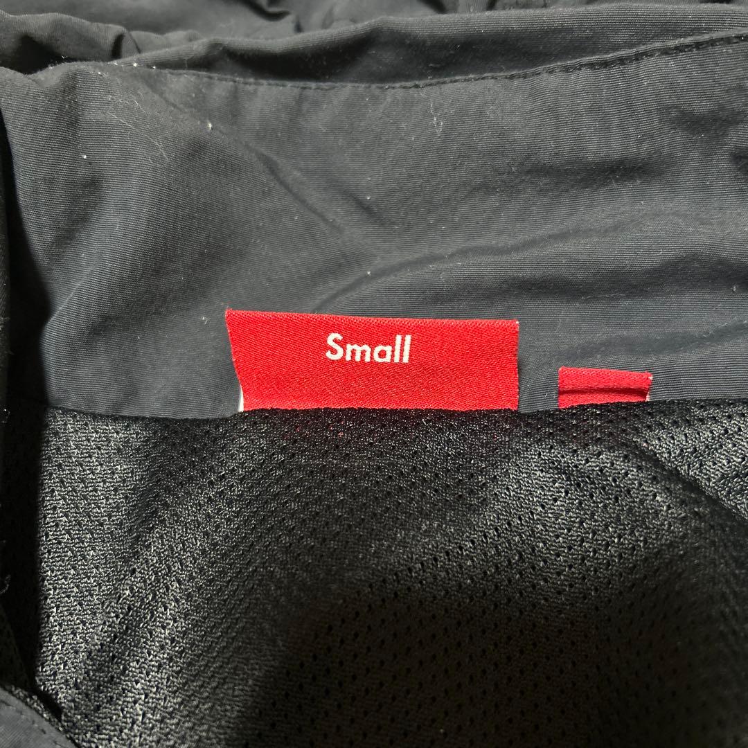 supremeナイロンジャケット　S
