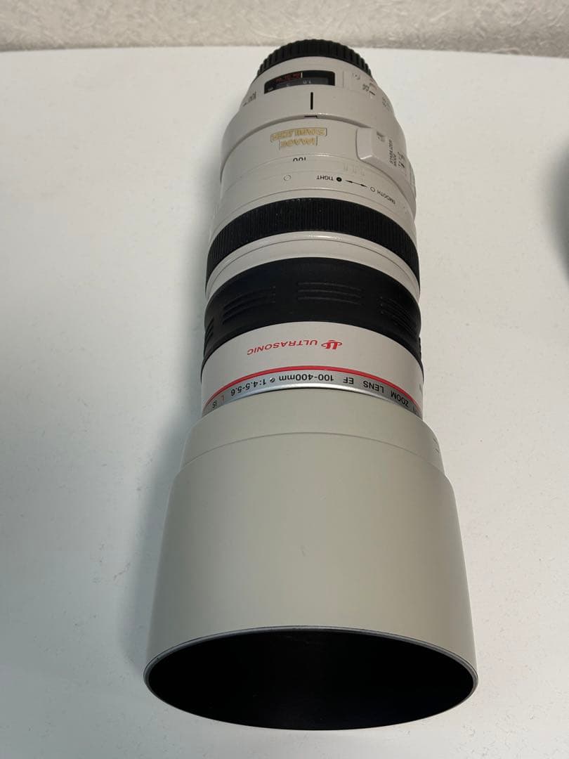EF100-400mm F4.5-5.6L IS USM 望遠レンズ　白フード付