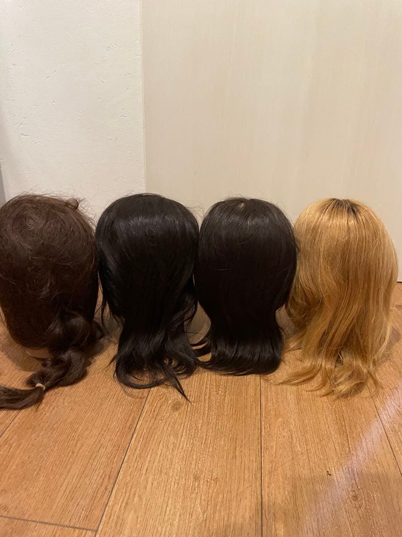 ウィッグ練習用ヘアスタイル4体セット
