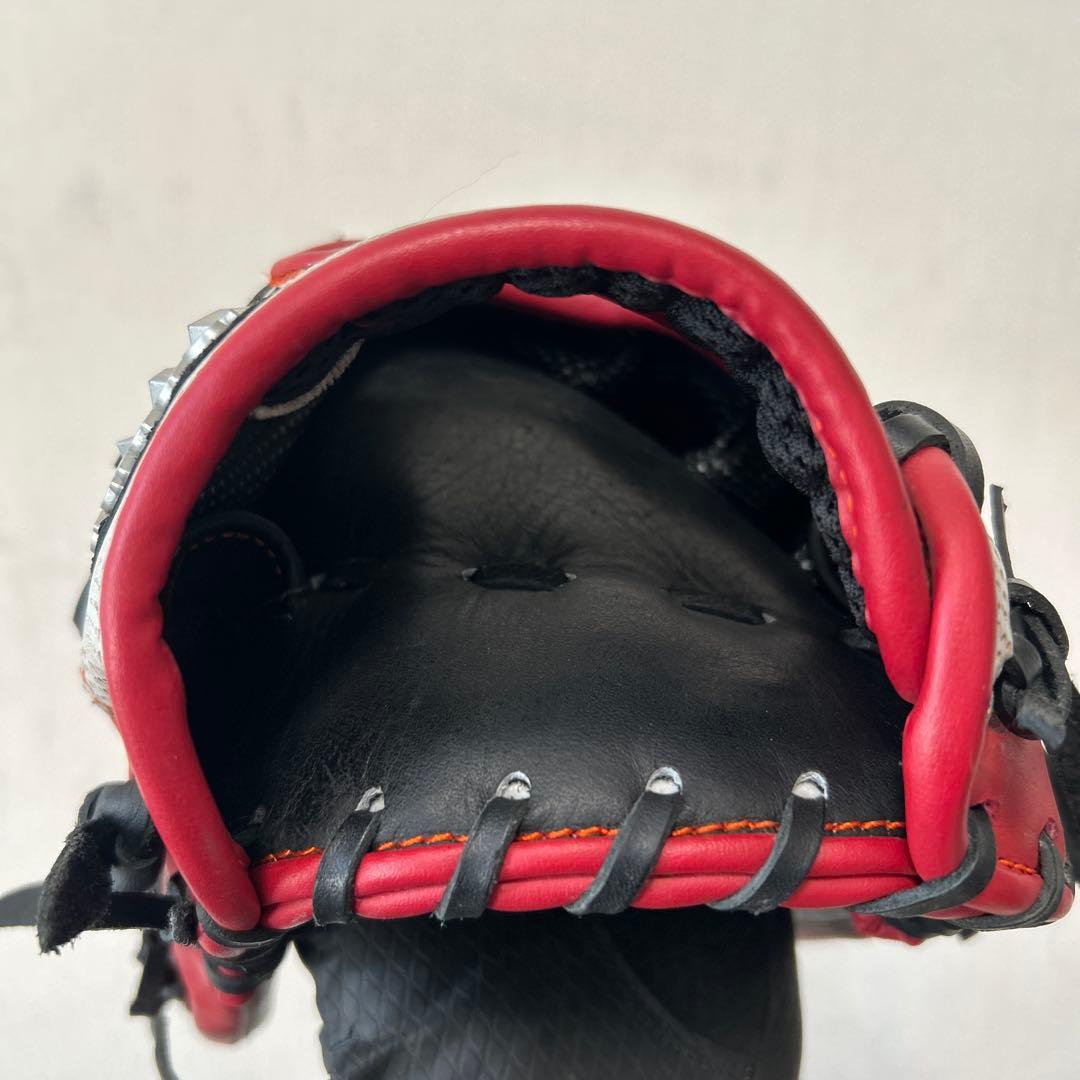 アディダス 軟式 野球　オールラウンド用　左投げ