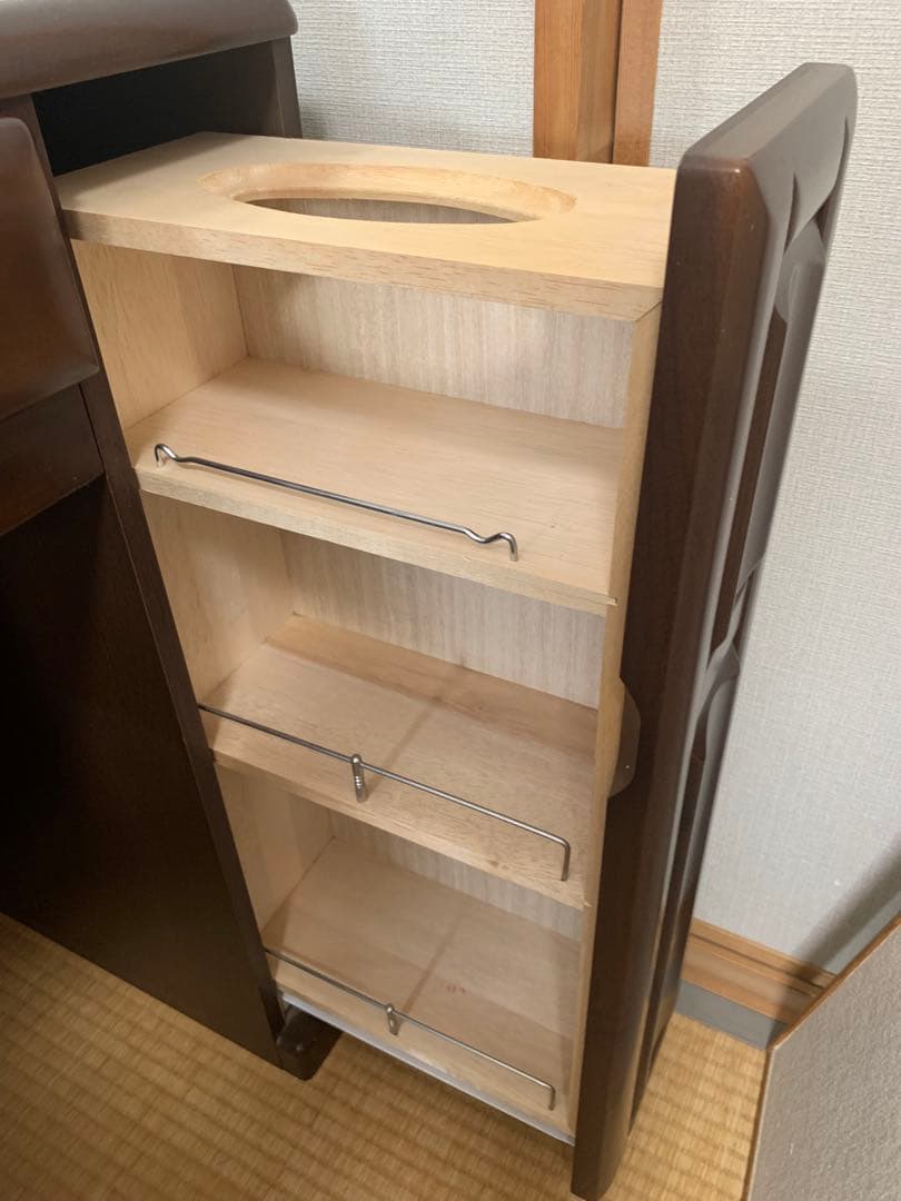三面鏡ドレッサー
