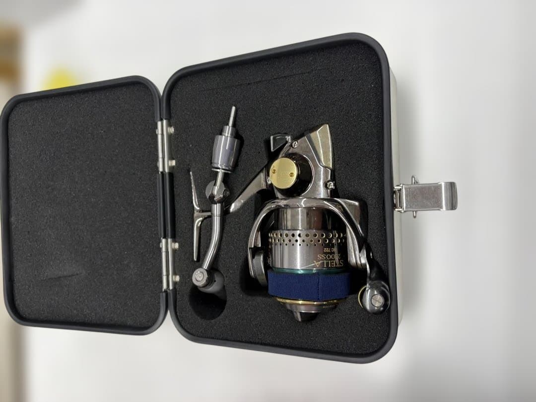 シマノ 00ステラ 2500SSミレニアムエディション 専用ケース付き