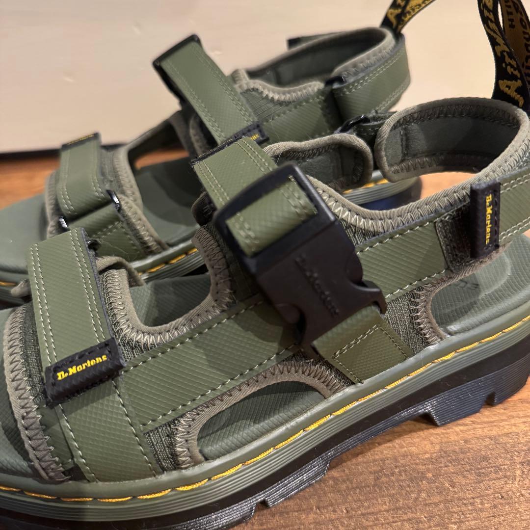 【新品未使用】Dr. Martens ドクターマーチン FORSTERサンダル