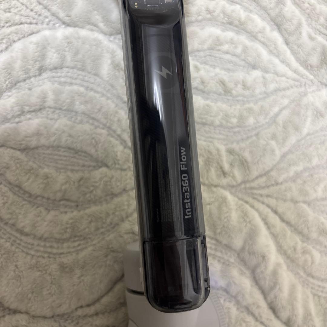 【純正】Insta360 Flowジンバル スマホ用 自撮り棒 三脚