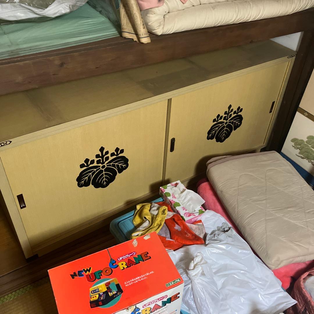 五三桐衣装箪笥