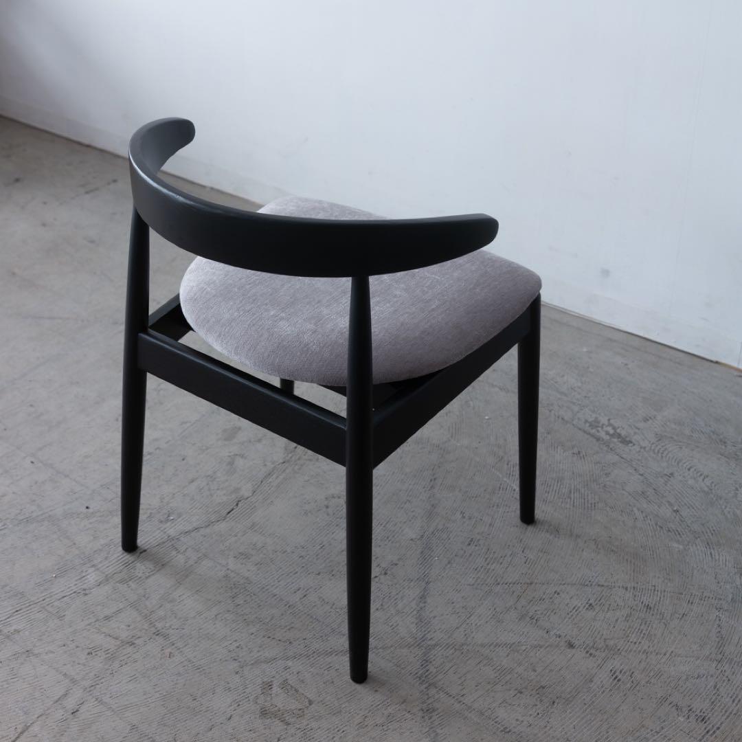 ダイニングチェア　アッシュ　ブラック