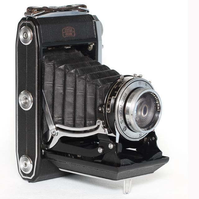 A13　ZEISS　IKONツァイスイコン　IKONTA５２３／２　完動品