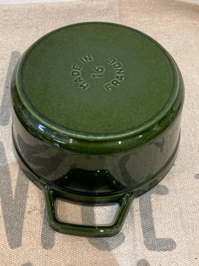 staub cocotte 16 オリーブ　Olive ストウブ　ココット　鍋