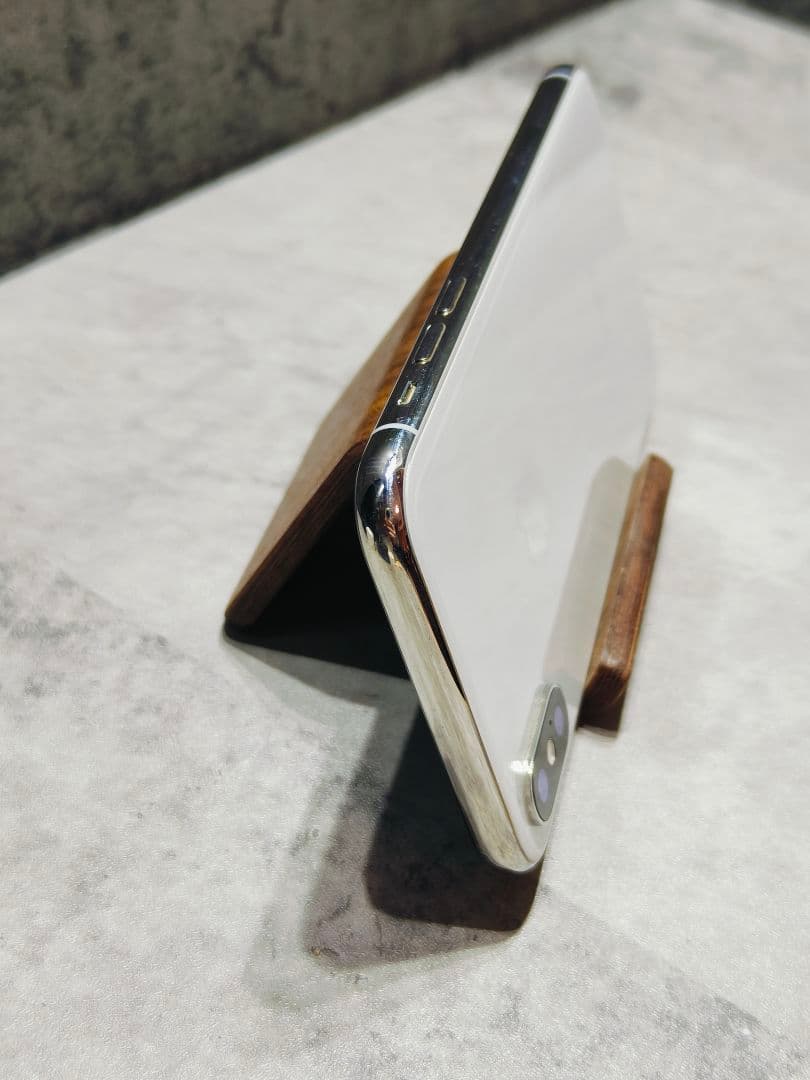 iPhone X 64GB SIMフリー スマホ