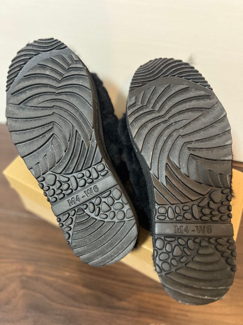 ※値下げしました　UGG ムートンブーツ 黒 ベージュ サンダル　3足セット
