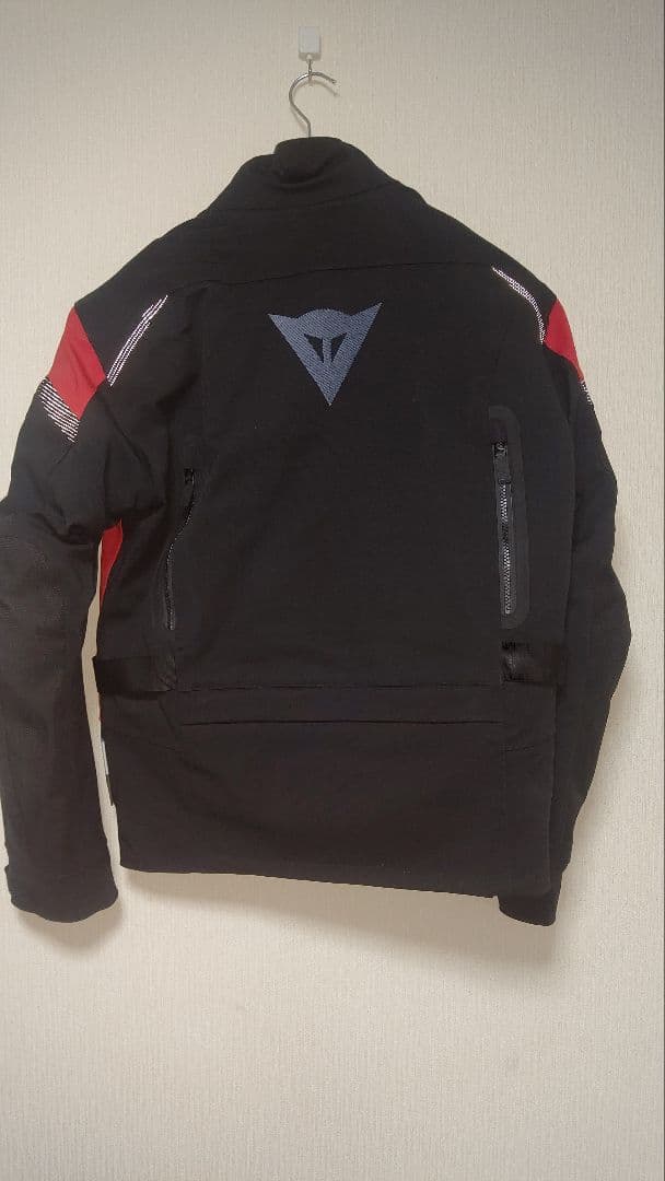 TONALE D−DRY JACKET