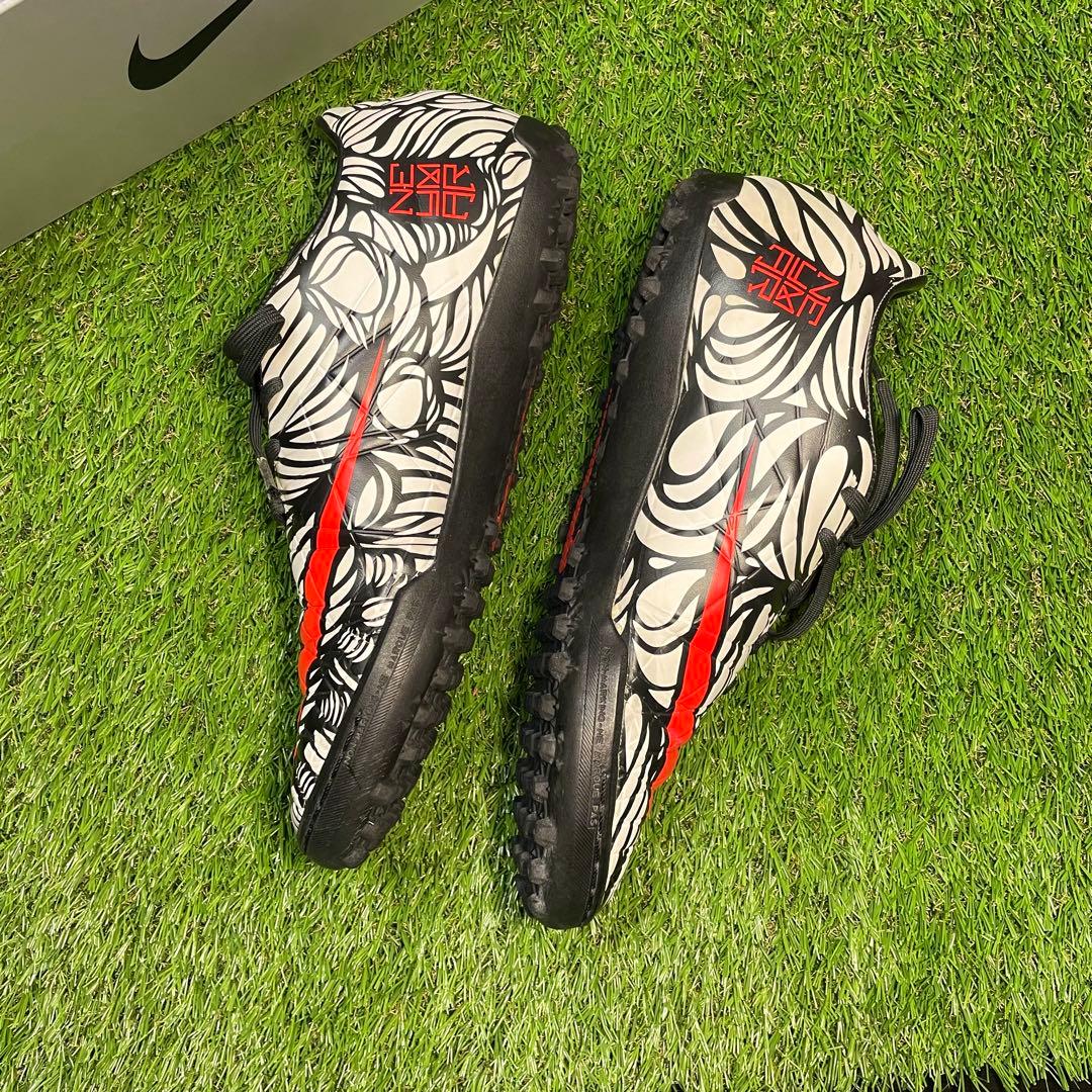 ナイキ ハイパーヴェノム ネイマール TF 26cm