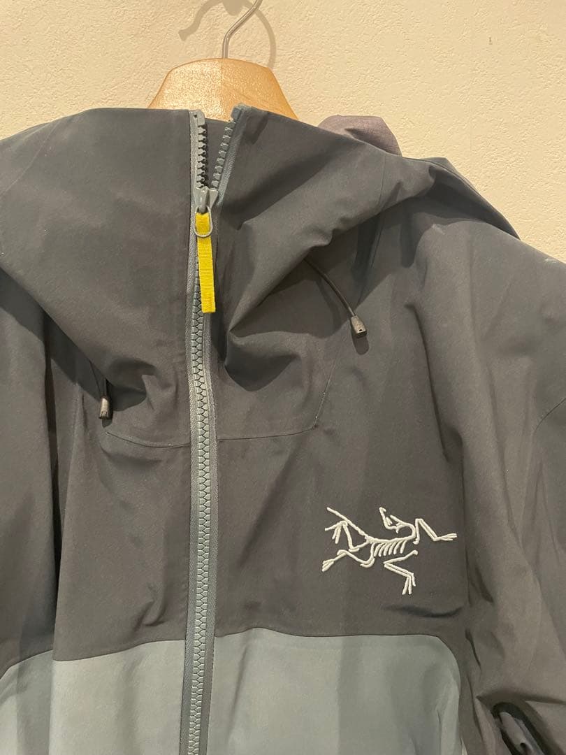 アークテリクス ベータジャケット S ブラック グレー色 超美品