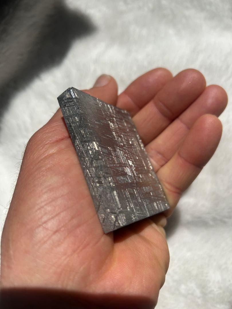 天然ムオニオナルスタ鉄隕石 - ビッグスライスカット 273.55g