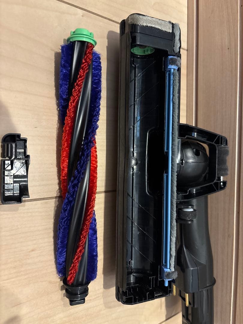 HITACHI コードレス掃除機　PV-BL3L BT新品レベル収納付スタンド