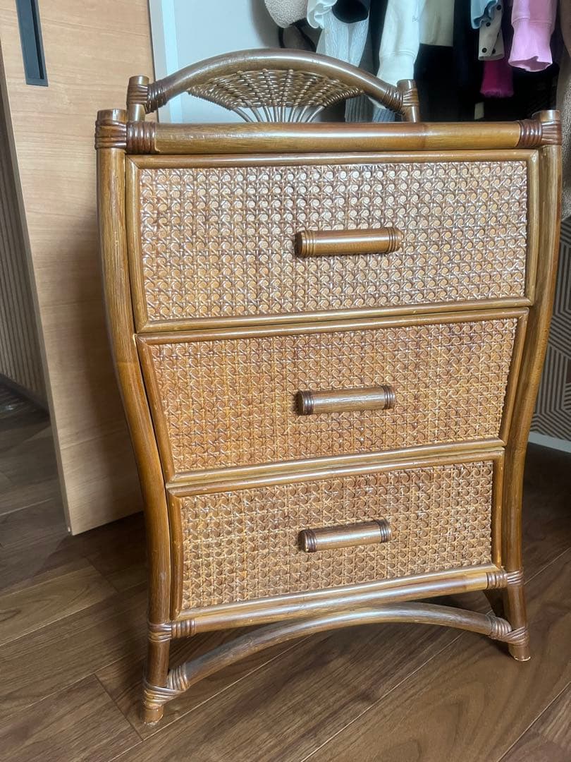 アンティーク✴︎ラタン3段チェスト かごめ編み