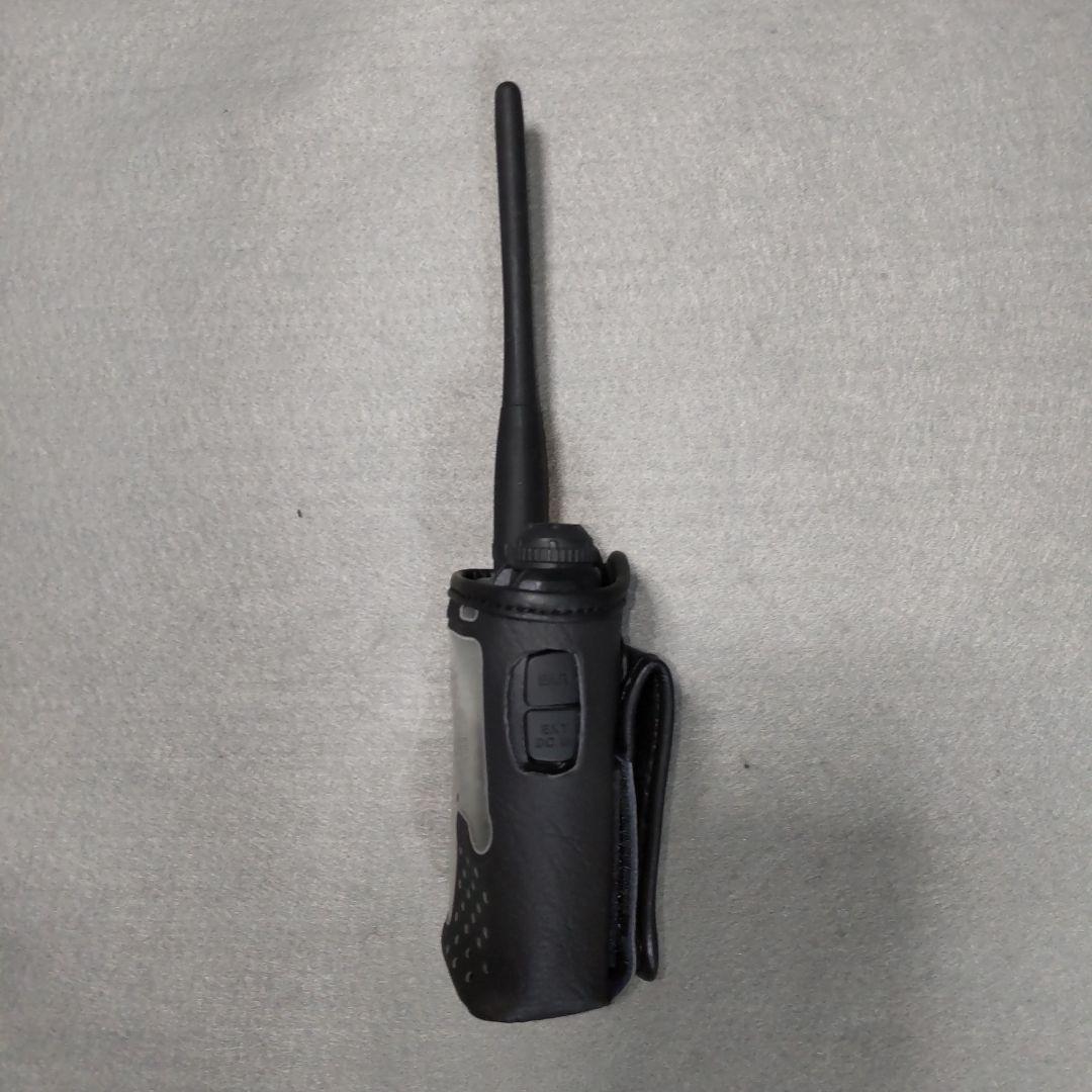 美品　YAESU VX-3 144/430 MHz　デュアルバンドトランシーバー