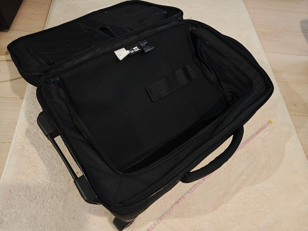 ヨウジヤマモト　ニューエラ　キャリーバッグ　中古　美品