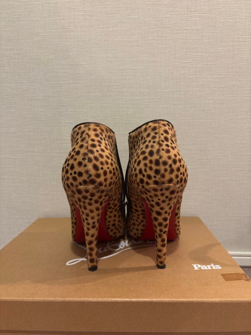 ルブタン louboutin ショートブーツ ヒョウ柄 レオパード 37.5