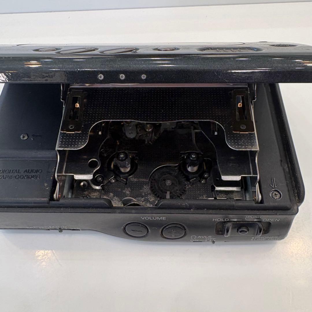 SONY TCD-D8 デジタルオーディオテーププレーヤー DAT ジャンク