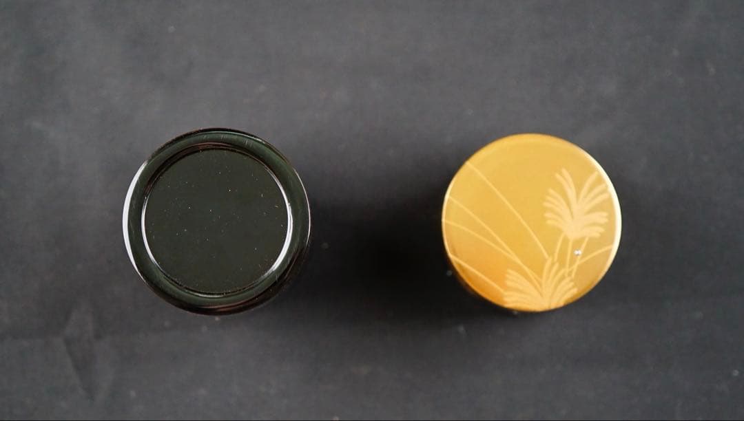 茶道具　輪島塗　蒔絵師　池端秀斉作　芒蒔絵　銀粒　細中次　共箱