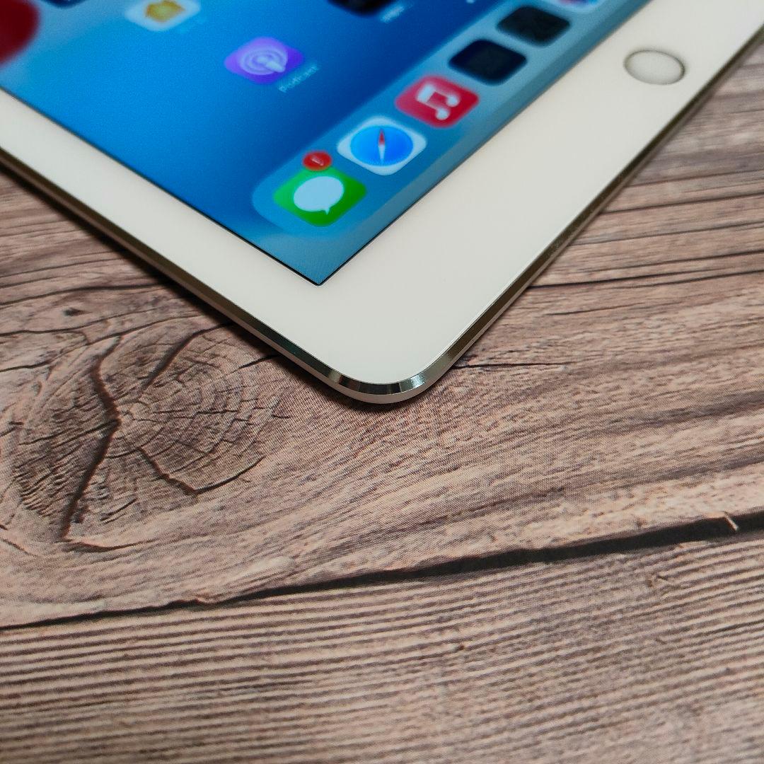 iPad Air2 第2世代 16GB シルバー セルラーモデル 美品