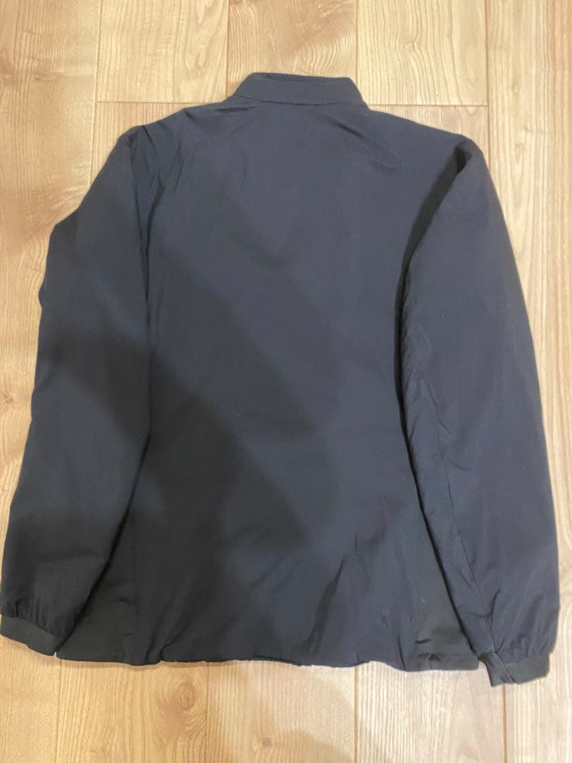 アークテリクス アトム LT ジャケット 黒 ブラック メンズ M