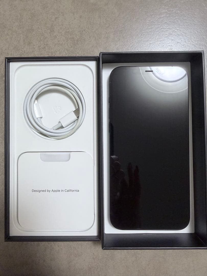 【美品】Apple iPhone12ProMAX Simフリー標準装備フルセット