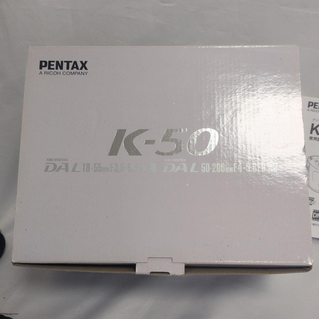 デジタル一眼レフカメラ　ペンタックス K50 ホワイト レンズ付き 18-55