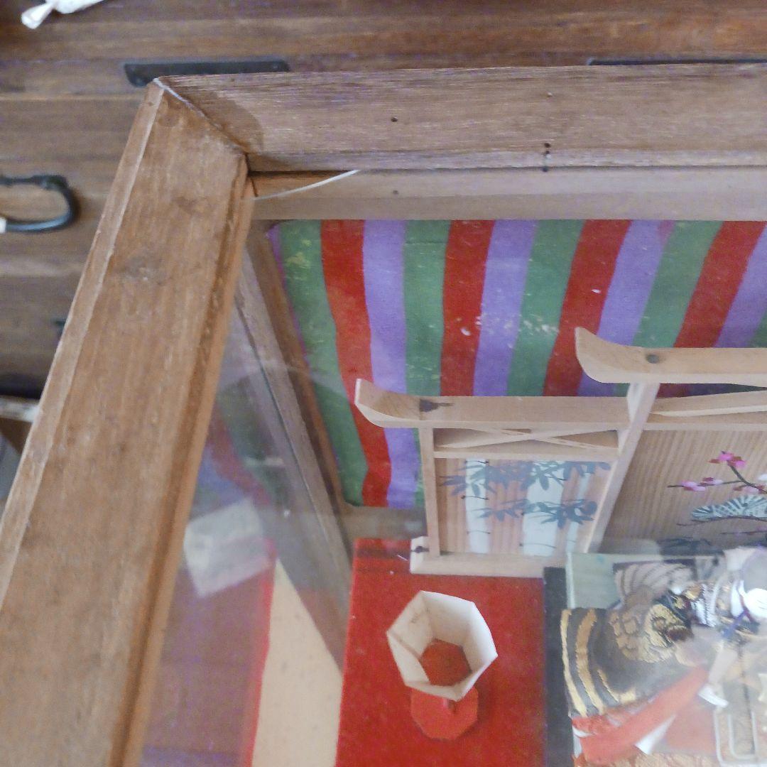 雛飾り　ケース入り