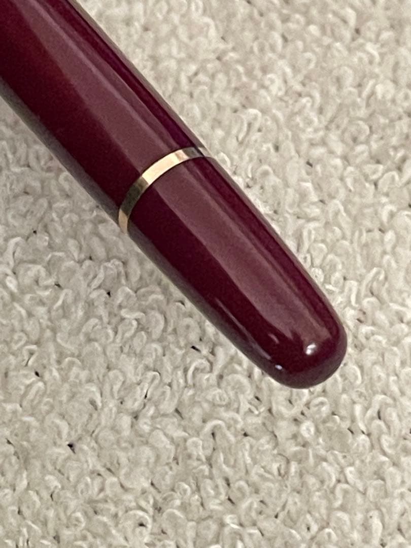 ◾️ボルドー美品◾️モンブラン144 万年筆◾️マイスターシュテュック クラシック◾️