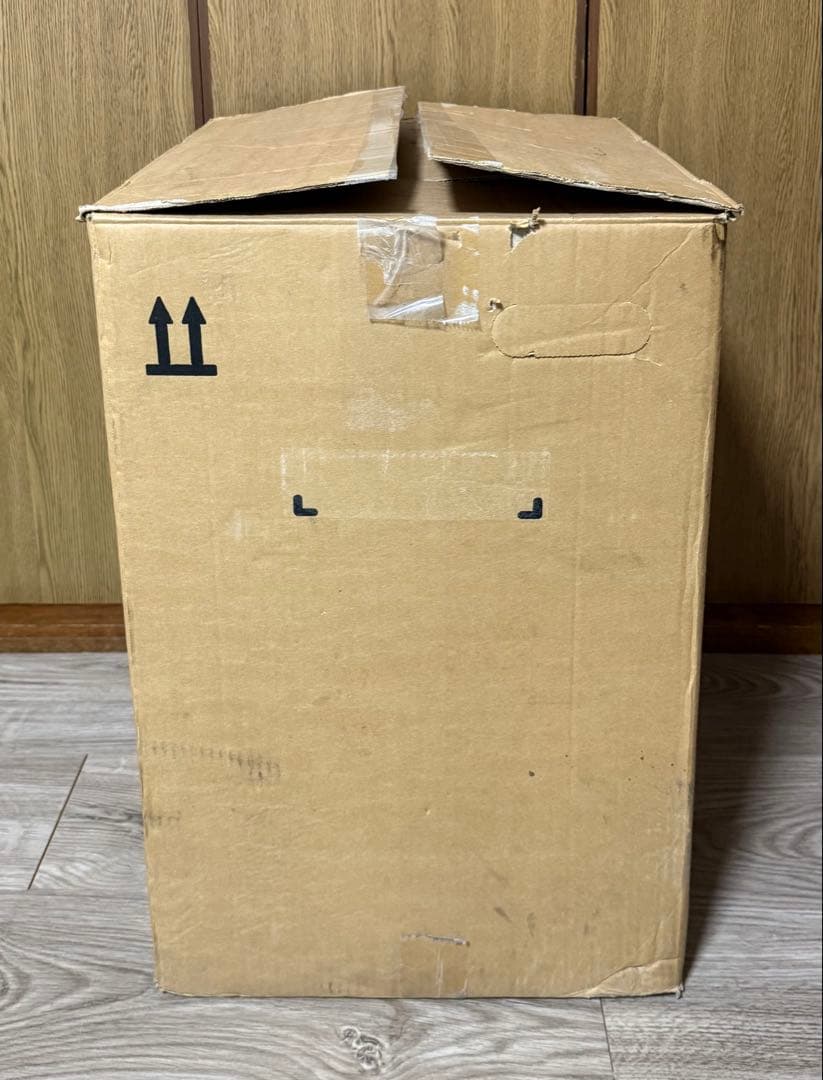 KARCHER ケルヒャー　 業務用乾湿両用クリーナー NT 27/1