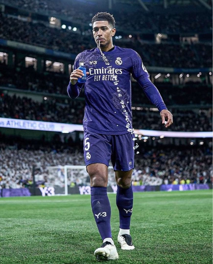 【正規品】レアルマドリード ベリンガム Y-3 オーセンティックユニフォーム