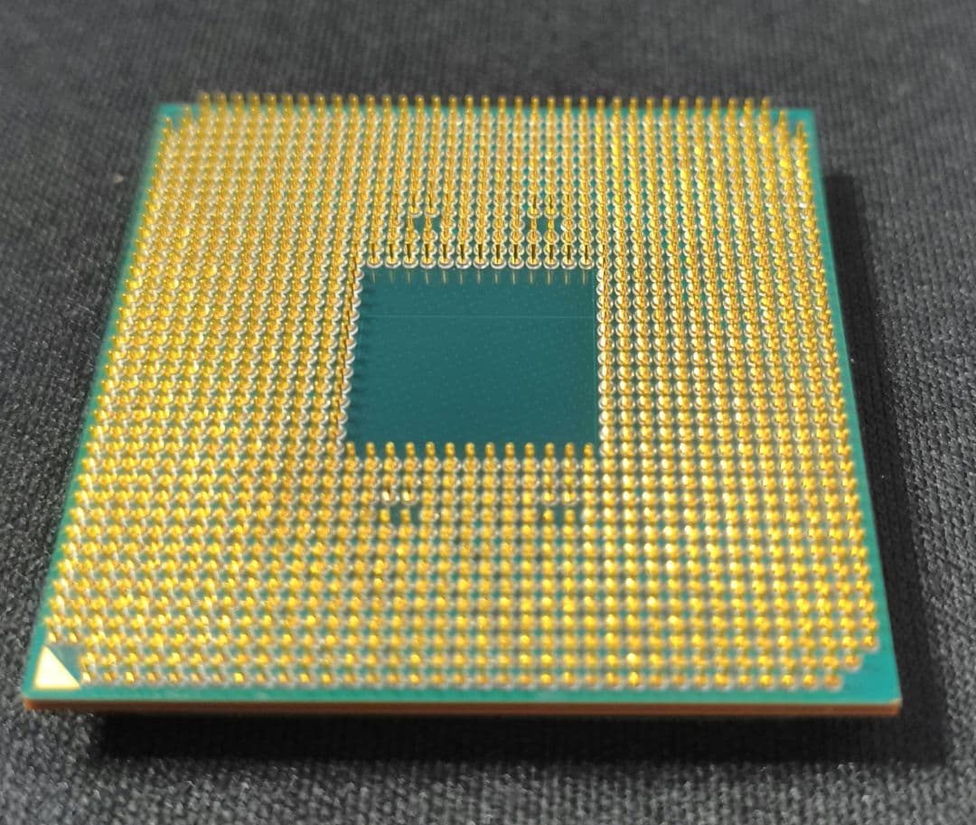 CPU CPU AMD RYZEN7 3700X