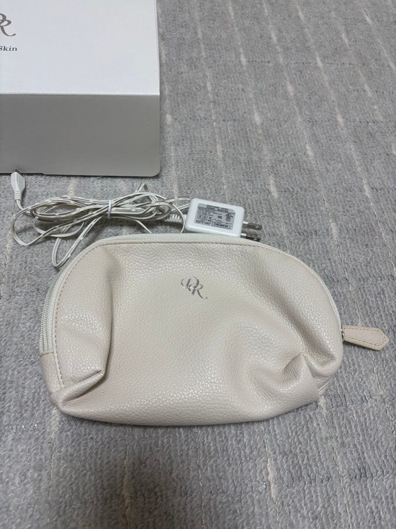 タイムセール！【美顔器】ドクターリセラ・セルビースキン（毛穴洗浄ブラシなし）