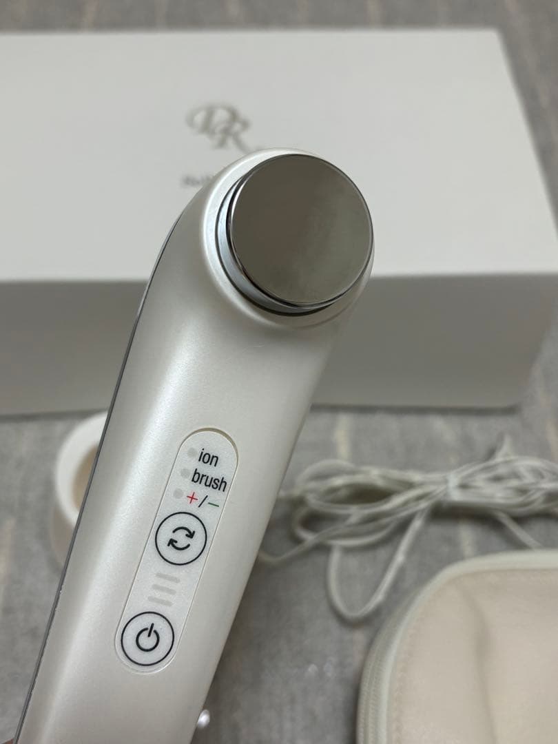 タイムセール！【美顔器】ドクターリセラ・セルビースキン（毛穴洗浄ブラシなし）