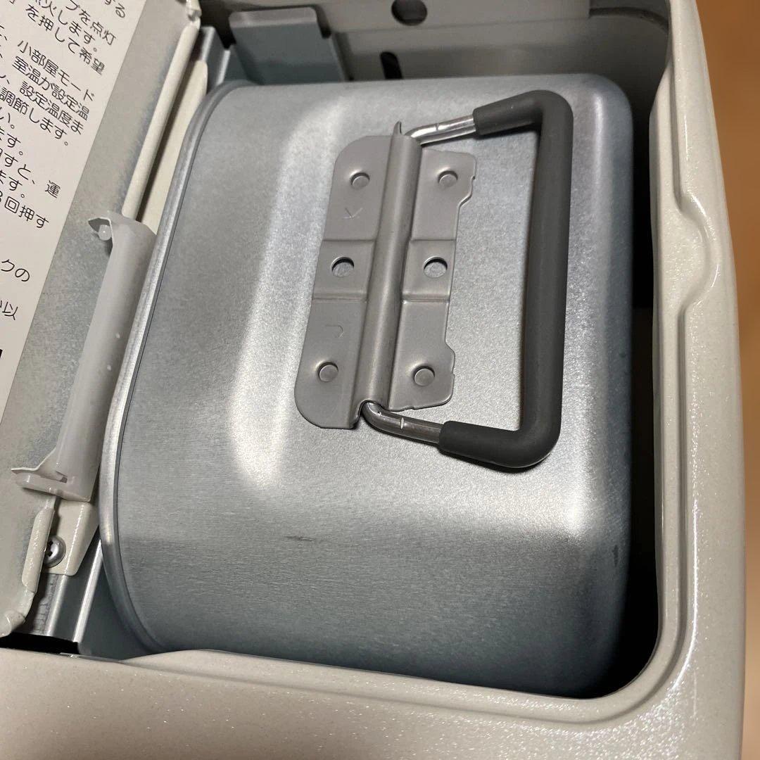 CORONA 石油ファンヒーター FH-DG3210Y-W ホワイト　よごれま栓