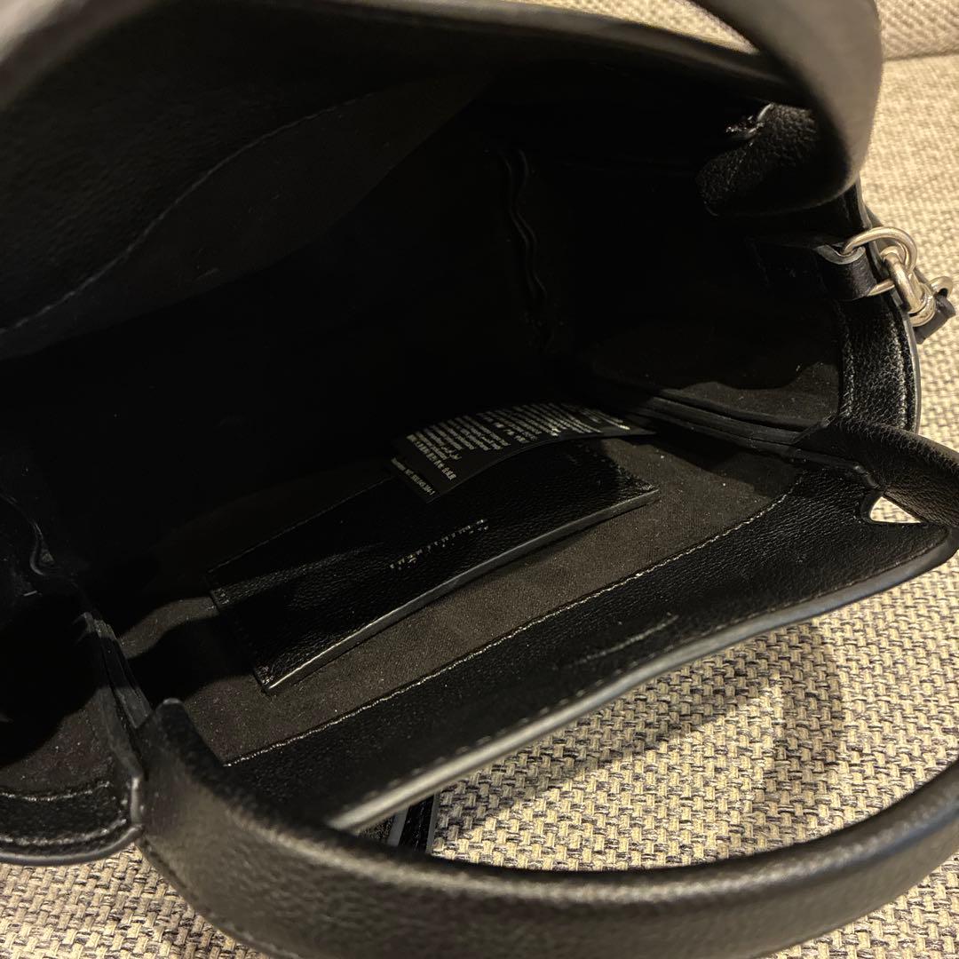 美品  MINIMAL MONO TINA BAGブラック